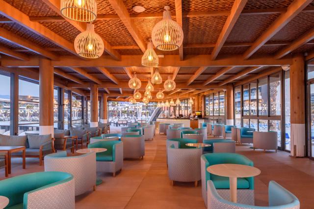 LYTTOS MARE - Bary - Pool Bar Rainbow