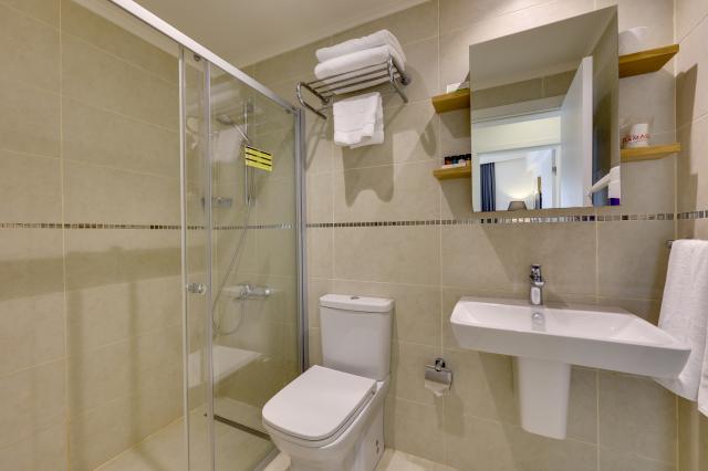 RAMADA HOTEL & SUITES BY WYNDHAM KUSADASI - Pokoje - JUNIOR SUI