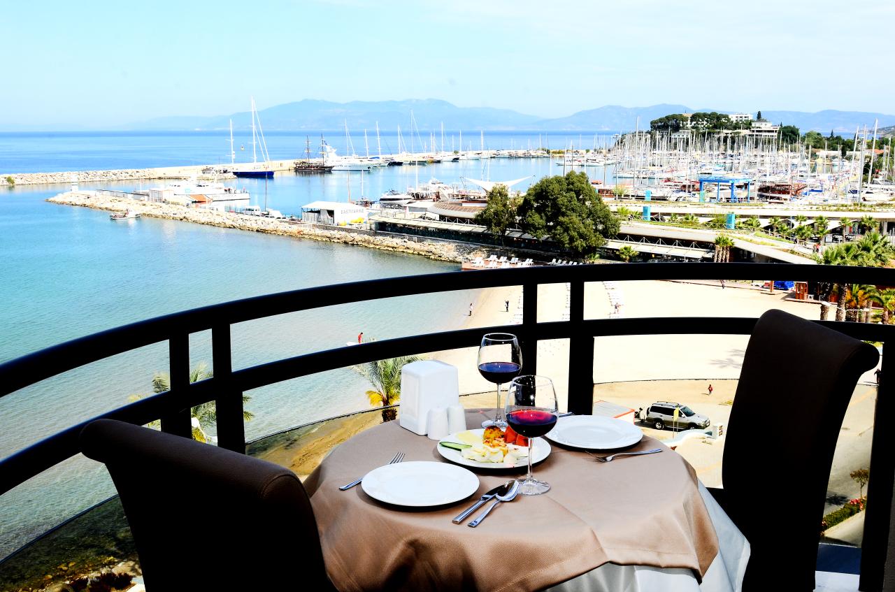 BY KARAASLAN INN - Restaurace - TERRACE RESTAURANT