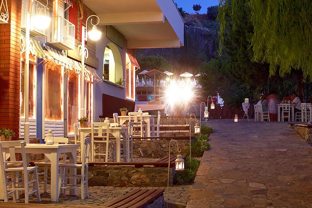 LADONIA HOTELS ADAKULE - Restaurace - Italian Restaurant