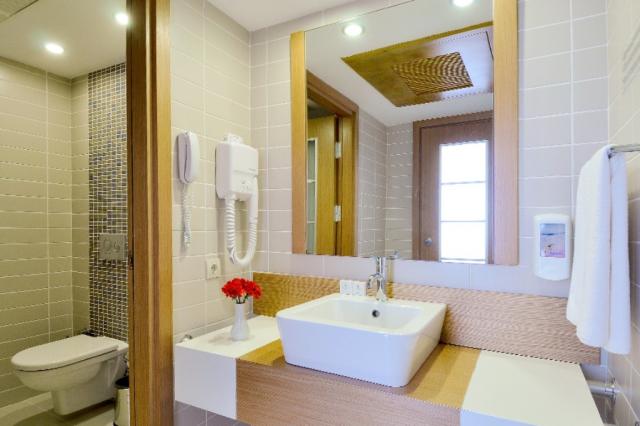 LADONIA HOTELS ADAKULE - Pokoje - Main Building Landview Room