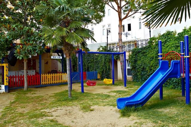 LADONIA HOTELS ADAKULE - Miniklub - Miniklub