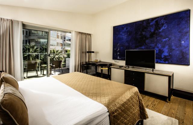 CHARISMA DE LUXE HOTEL - Pokoje - SUPERIOR ROOM LANDVIEW BALCON