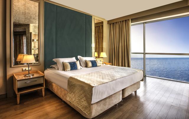 CHARISMA DE LUXE HOTEL - Pokoje - SUPERIOR ROOM SEAVIEW BALCONY