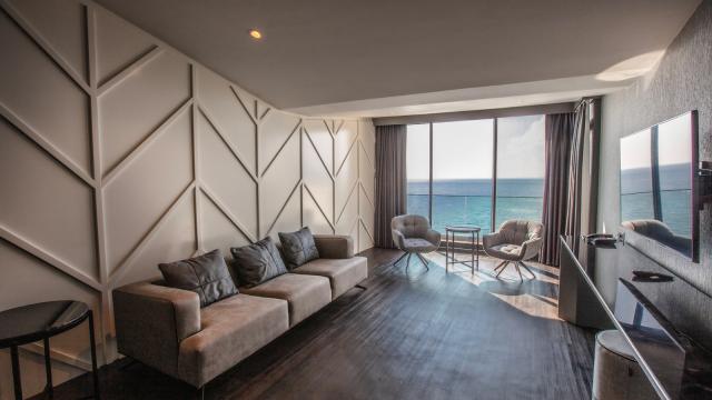 CHARISMA DE LUXE HOTEL - Pokoje - SAPPHIRE SUITE