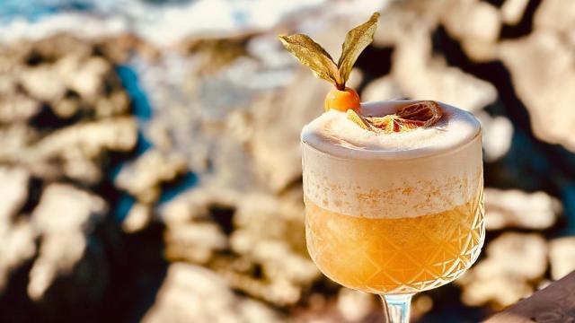 CHARISMA DE LUXE HOTEL - Bary - Sugar by the Sea Bar