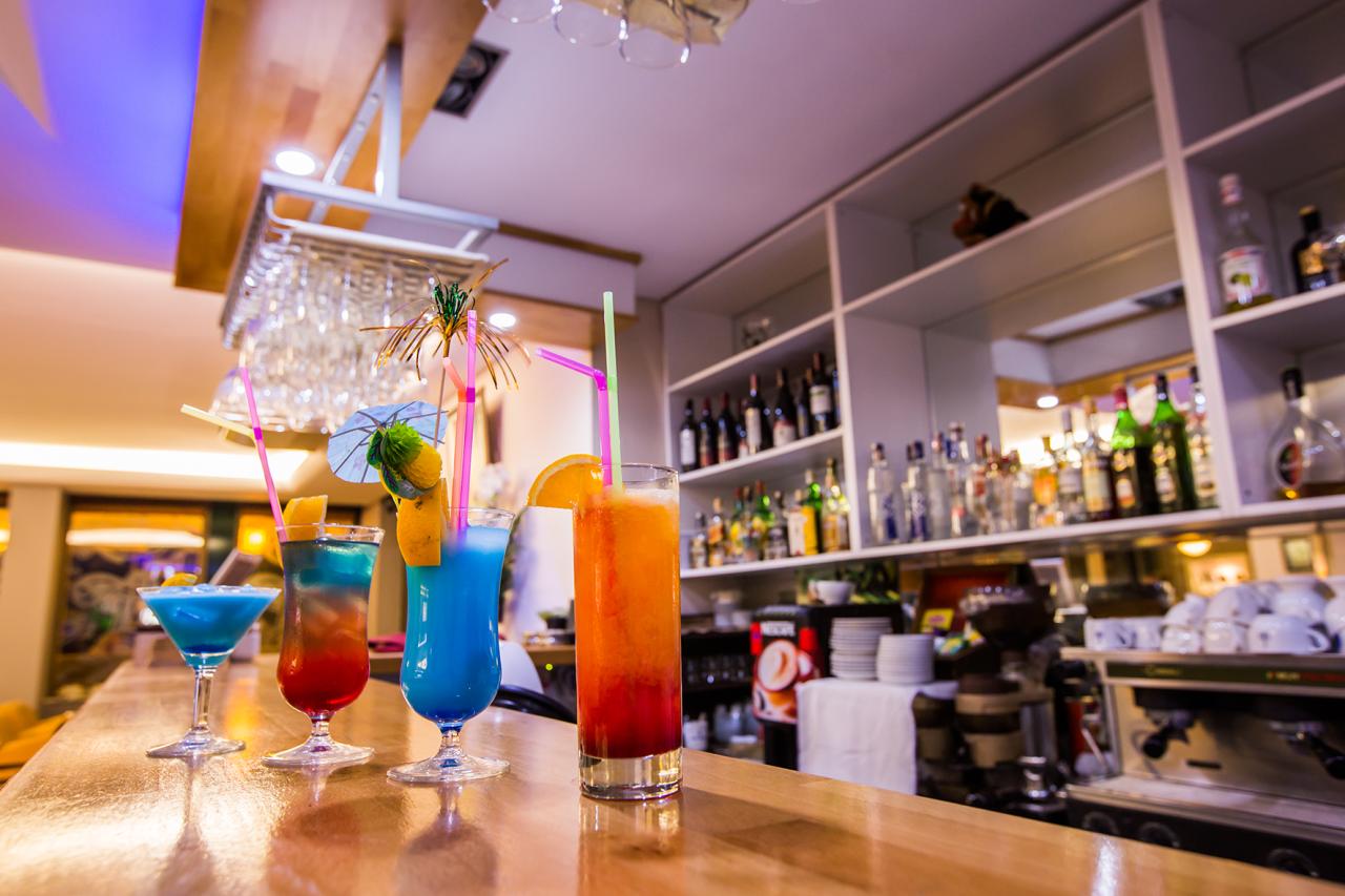 DERICI HOTEL - Bary - LOBBY BAR