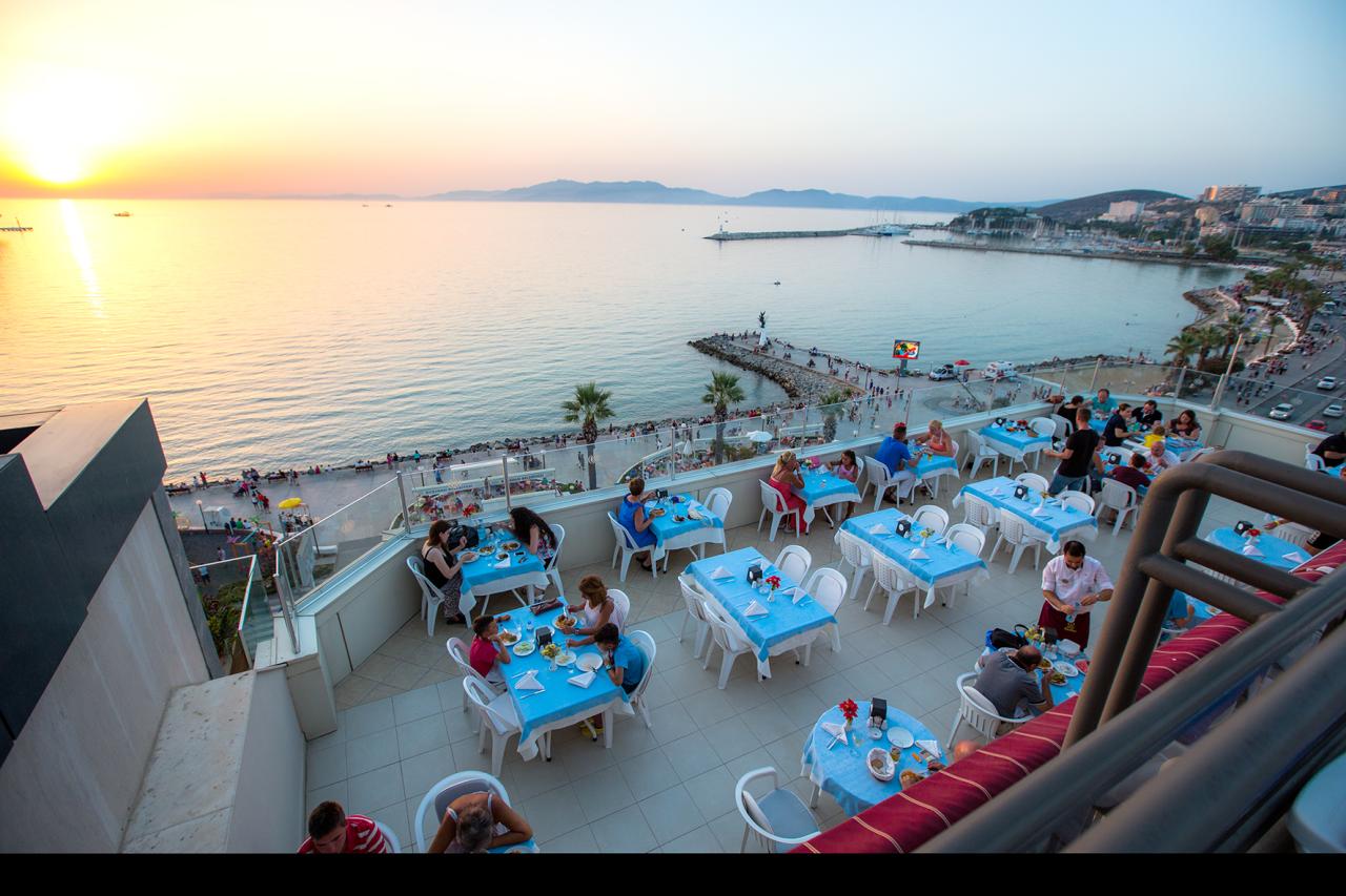 DERICI HOTEL - Restaurace - TURKUAZ