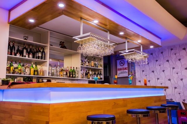 DERICI HOTEL - Bary - LOBBY BAR