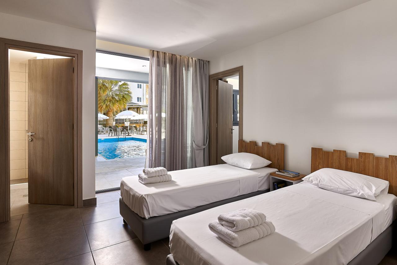 POLLIS HOTEL - Pokoje - Family Superior 2 Rooms