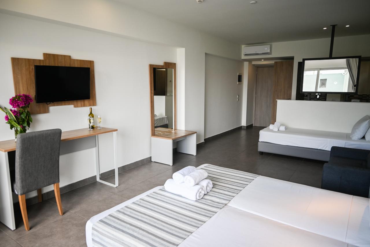 POLLIS HOTEL - Pokoje - Classic Room Family OpenPlan