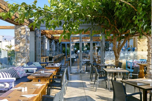 POLLIS HOTEL - Restaurace - Pollis Restaurant