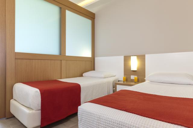 RODOS PRINCESS BEACH HOTEL - Pokoje - FAMILY ROOM SEA VIEW