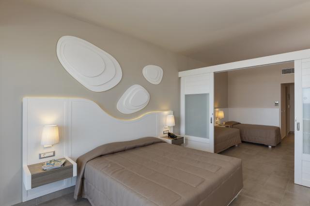 RODOS PRINCESS BEACH HOTEL - Pokoje - EXECUTIVE FAMILY ROOM WIT