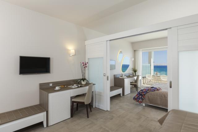 RODOS PRINCESS BEACH HOTEL - Pokoje - EXECUTIVE FAMILY ROOM