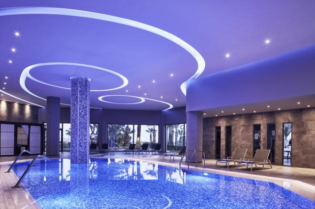 RODOS PRINCESS BEACH HOTEL - Bazény - Vnitřní bazén