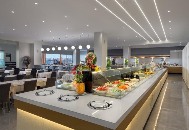 AVRA BEACH - Restaurace - RESTAURANT