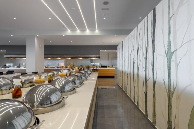 AVRA BEACH - Restaurace - RESTAURANT