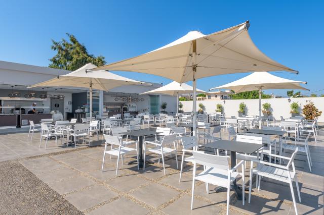 AVRA BEACH - Restaurace - RESTAURANT