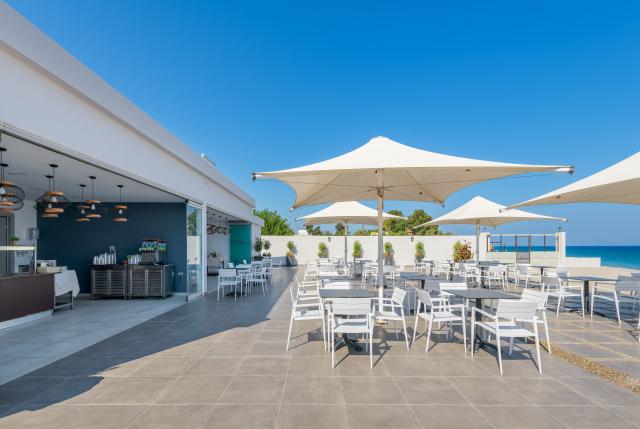 AVRA BEACH - Restaurace - RESTAURANT