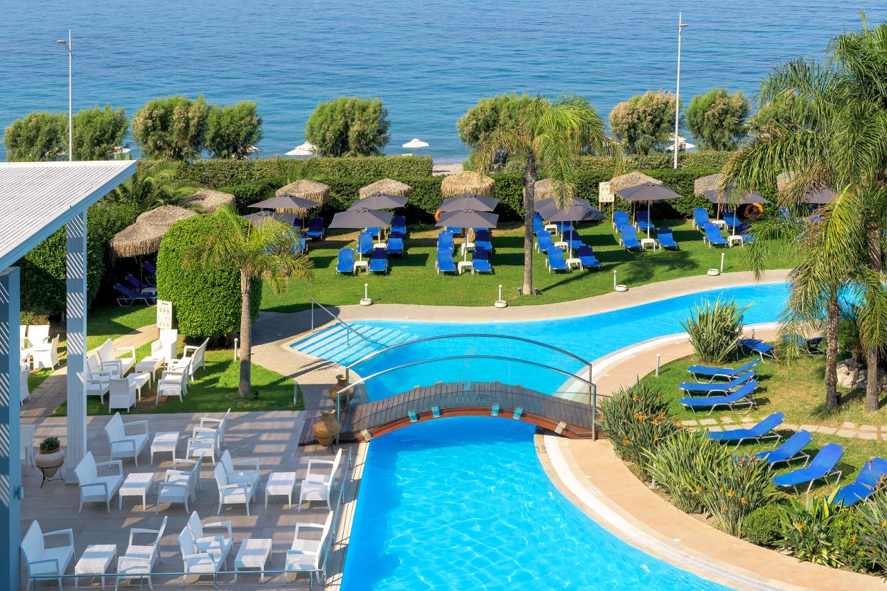 OCEANIS BEACH HOTEL - Bazény - Venkovní bazén