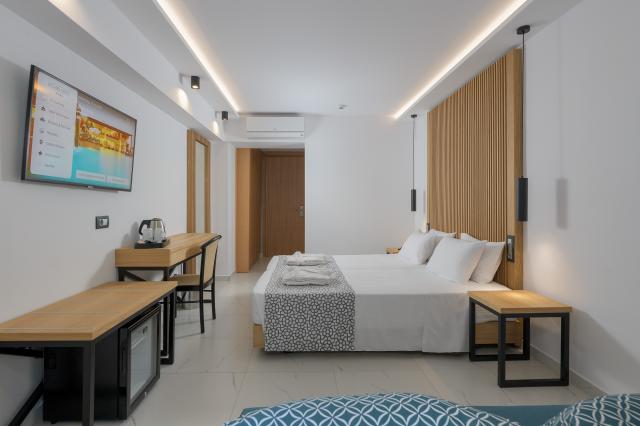 OCEANIS BEACH HOTEL - Pokoje - Room Superior Triple Sea View Ba