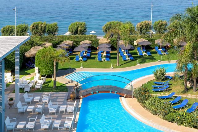 OCEANIS BEACH HOTEL - Bazény - Venkovní bazén