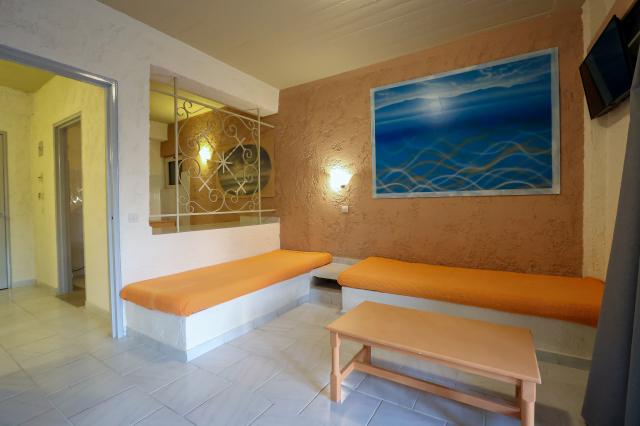 FILERIMOS VILLAGE - Pokoje - COMFORT FAMILY APARTMENT