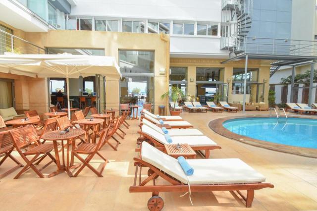 IBISCUS HOTEL - Restaurace - A LA CARTE SNACK BAR & RESTAURANT