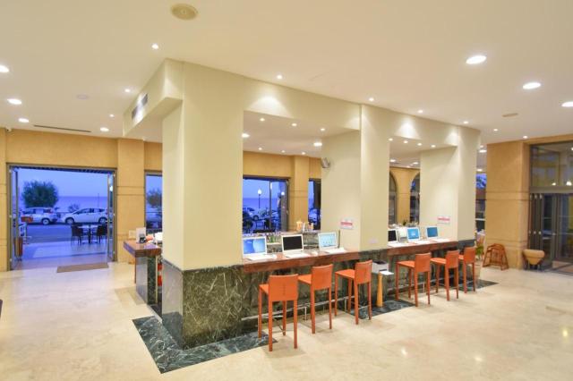 IBISCUS HOTEL - Bary - MAIN BAR