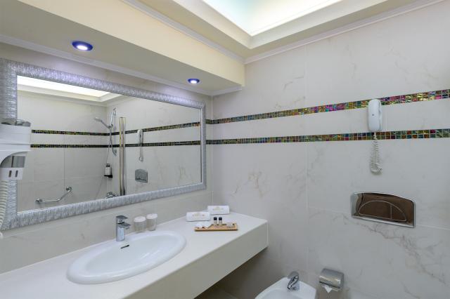 ATRIUM PALACE SPA RESORT & VILLAS - Pokoje - DOUBLE ROOM SIDE S