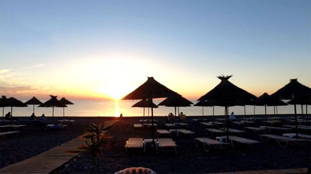 ATRIUM PALACE SPA RESORT & VILLAS - Bary - BEACH BAR 