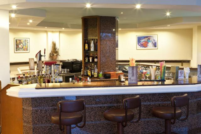 SUN BEACH RESORT - Bary - ORFEAS