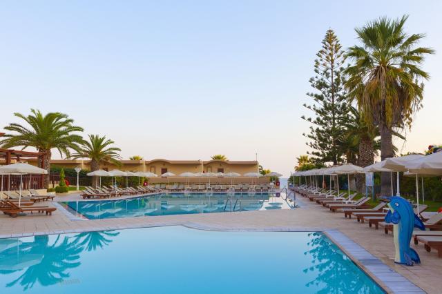 SUN BEACH RESORT - Bazény - Venkovní bazén