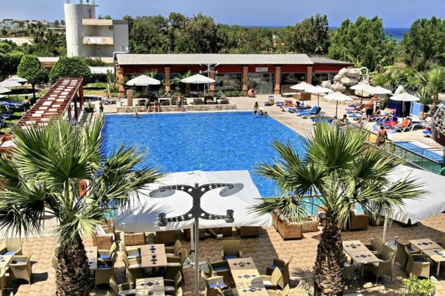 ALL SENSES OCEAN BLUE SEA SIDE RESORT  - Bazény - Venkovní bazé