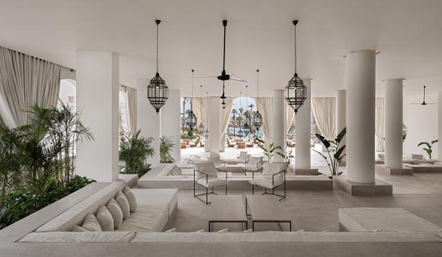 SERRY BEACH RESORT - Restaurace - Dar Lounge