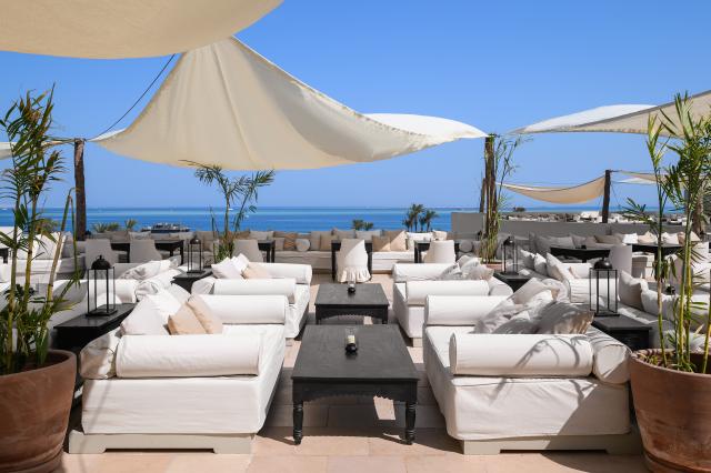 SERRY BEACH RESORT - Restaurace - The Rooftop Terrace