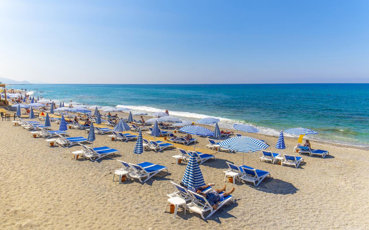 RELAX BEACH HOTEL - Pláž - Pláž