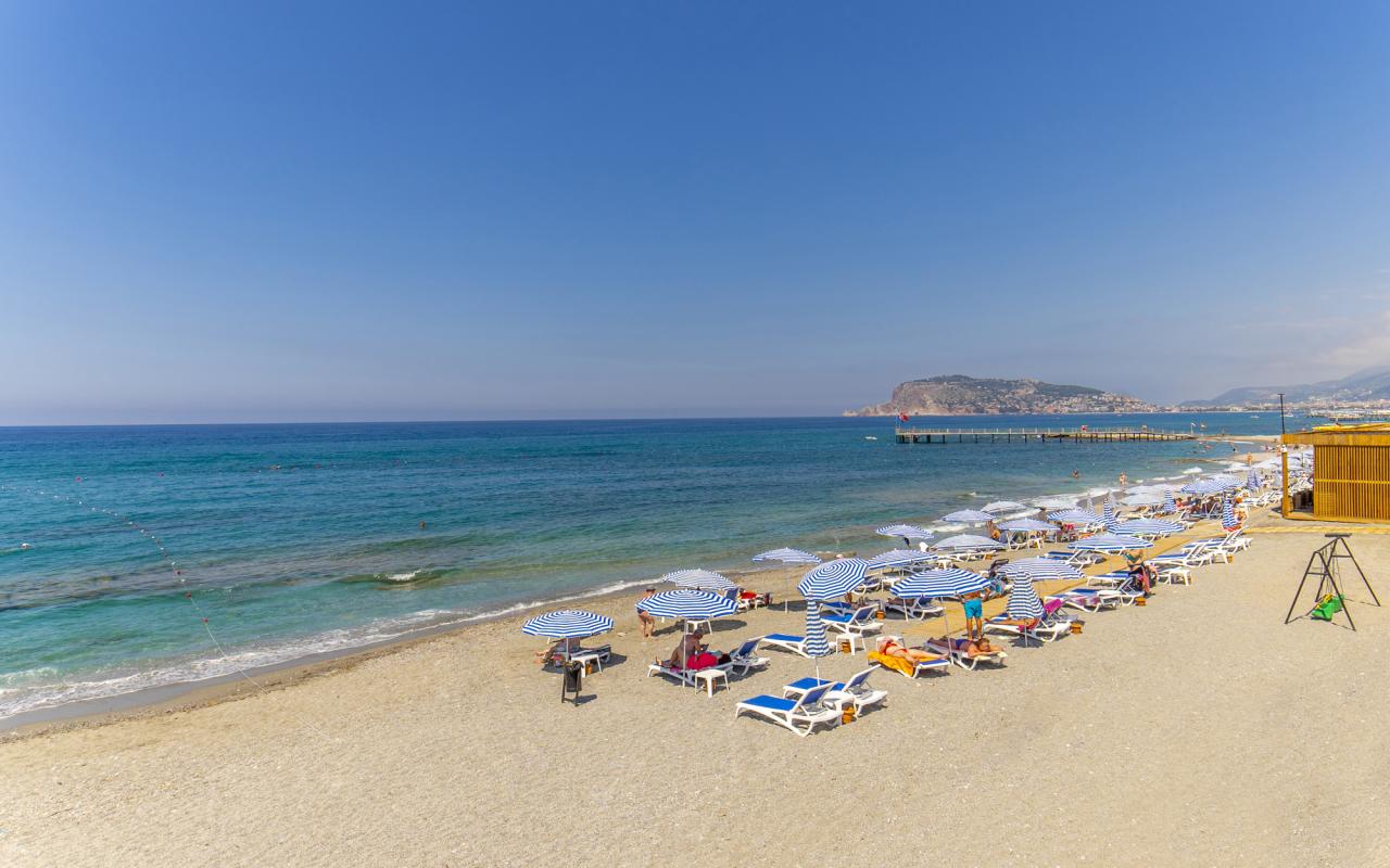 RELAX BEACH HOTEL - Pláž - Pláž