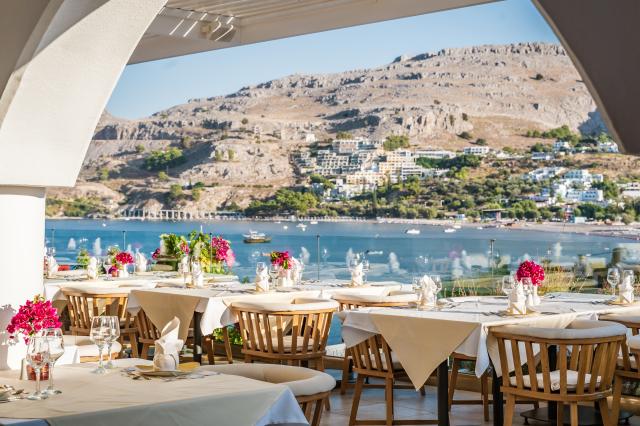 LINDOS ROYAL - Restaurace - 