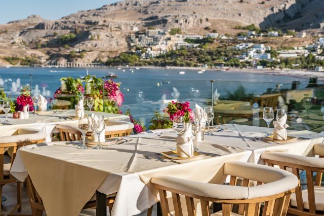 LINDOS ROYAL - Restaurace - 
