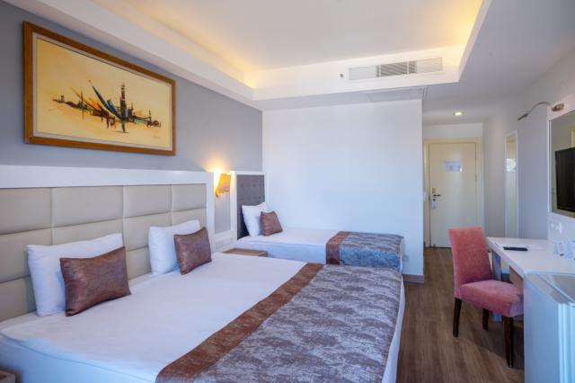 FORE RESORT & SPA - Pokoje - COMFORT ROOM LAND VIEW