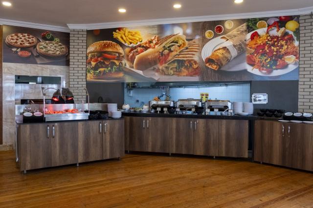 FORE RESORT & SPA - Restaurace - Breeze Restaurant