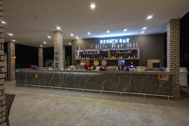 FORE RESORT & SPA - Bary - Breeze Bar ( Beach Bar )