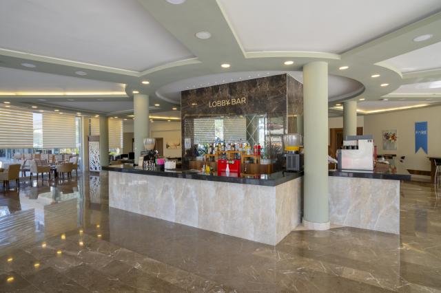 FORE RESORT & SPA - Bary - Lobby Bar