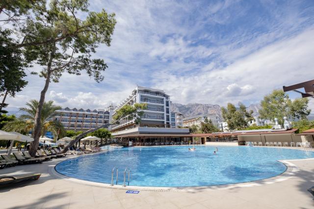 FORE RESORT & SPA - Bazény - Venkovní bazén