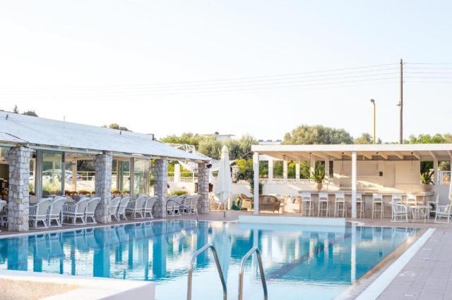 EVITA RESORT - Bazény - Venkovní bazén