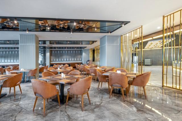 LAGO HOTEL - Restaurace - Main Restaurant Magna