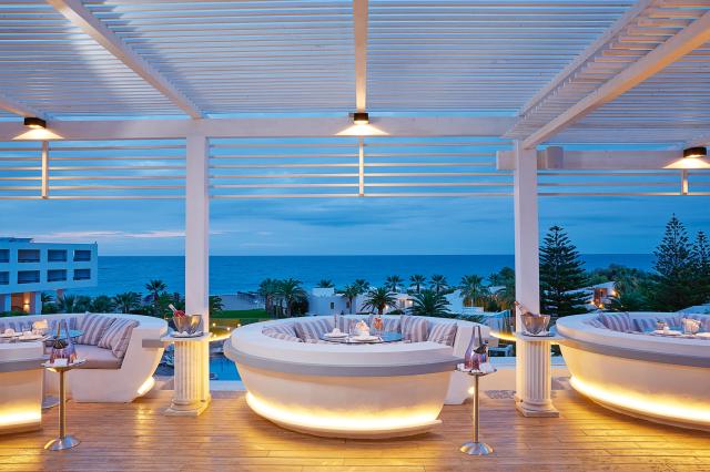 GRECOTEL CRETA PALACE - Restaurace - Sky Bar Zeus and Amalthia