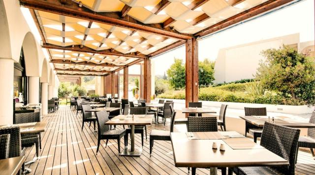 SOL BY MELIA COSMOPOLITAN RHODES - Restaurace -  Main restauran